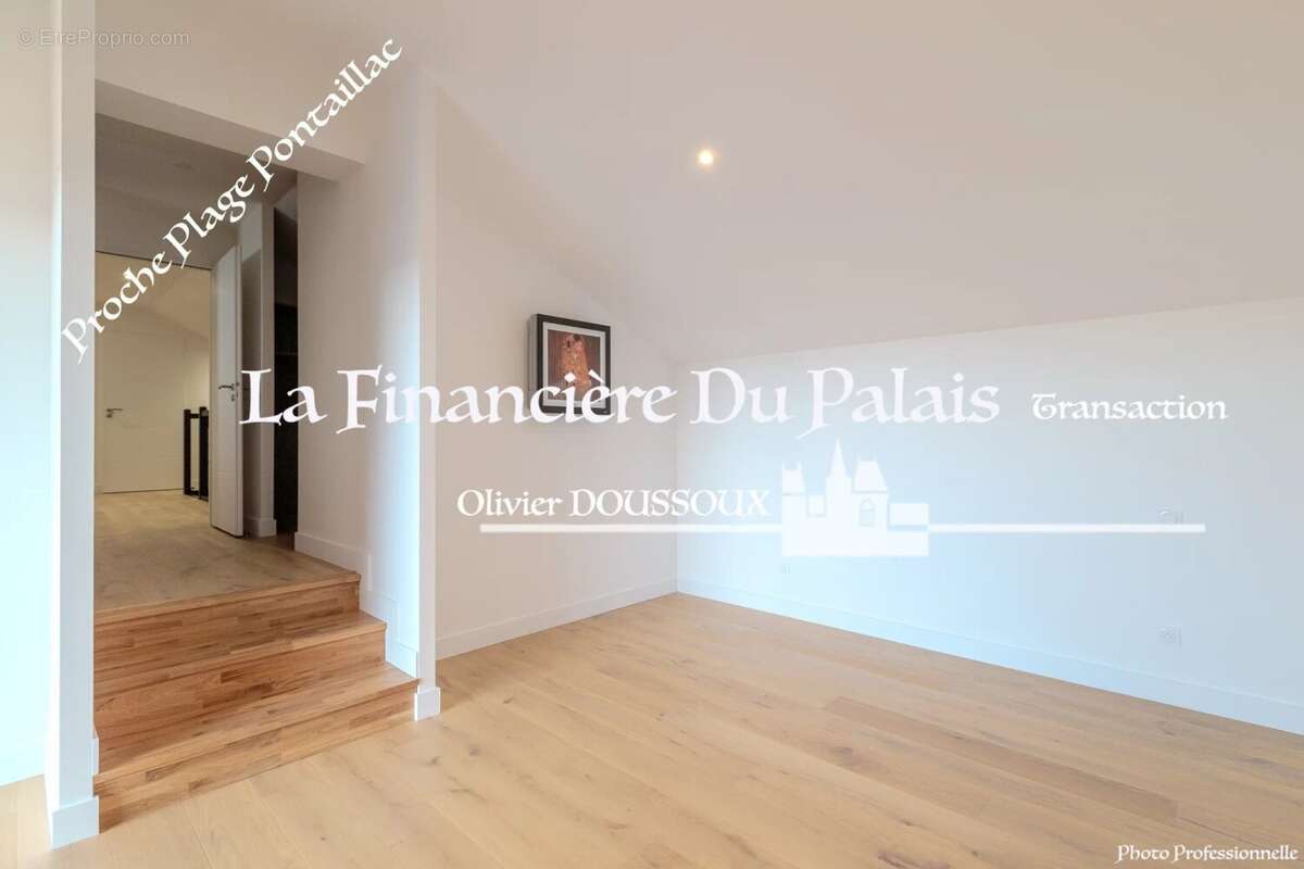 Maison à VAUX-SUR-MER