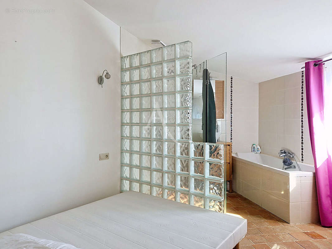 Maison à DOUE-LA-FONTAINE