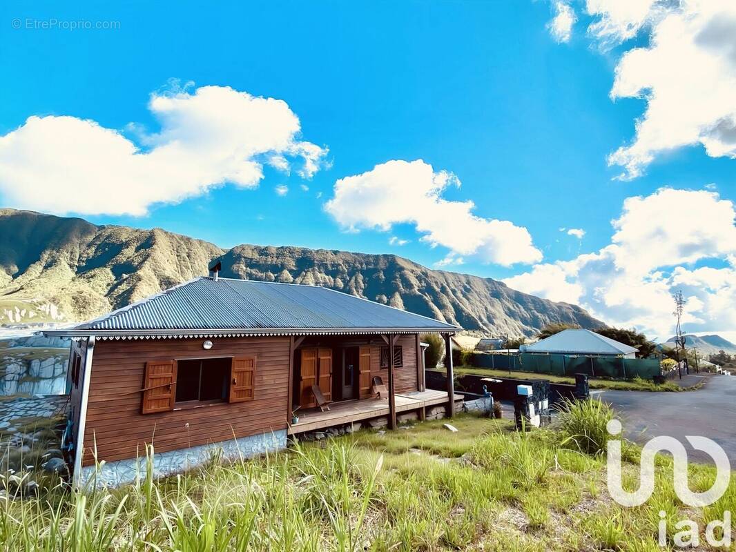 Photo 1 - Maison à LA PLAINE-DES-PALMISTES