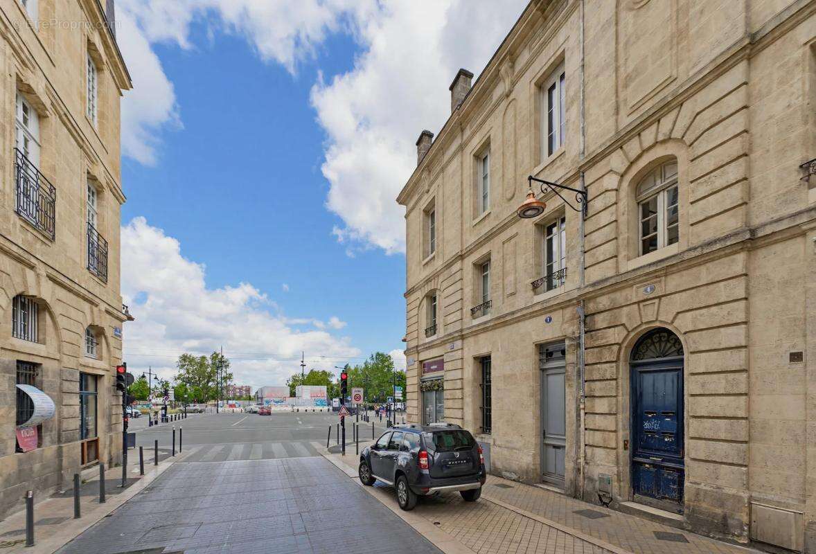 Appartement à BORDEAUX