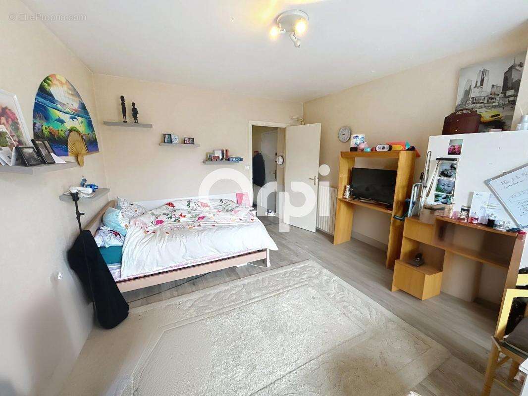 Appartement à BRIVE-LA-GAILLARDE