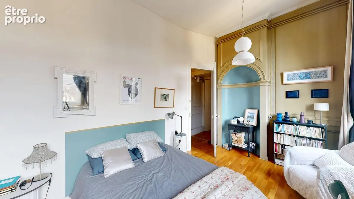 En exclusivité quartier Préfecture : très bel appartement ancien de 120 m2. - photo 5