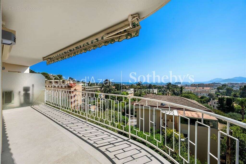 Cannes Oxford : Appartement vue mer 86 m² avec terrasse, résidence recherchée proche Estérel - photo 4