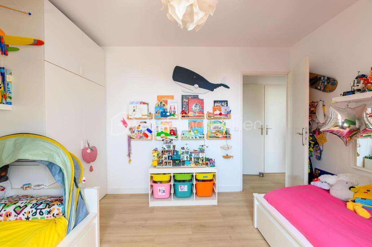 Appartement à BAILLY-ROMAINVILLIERS