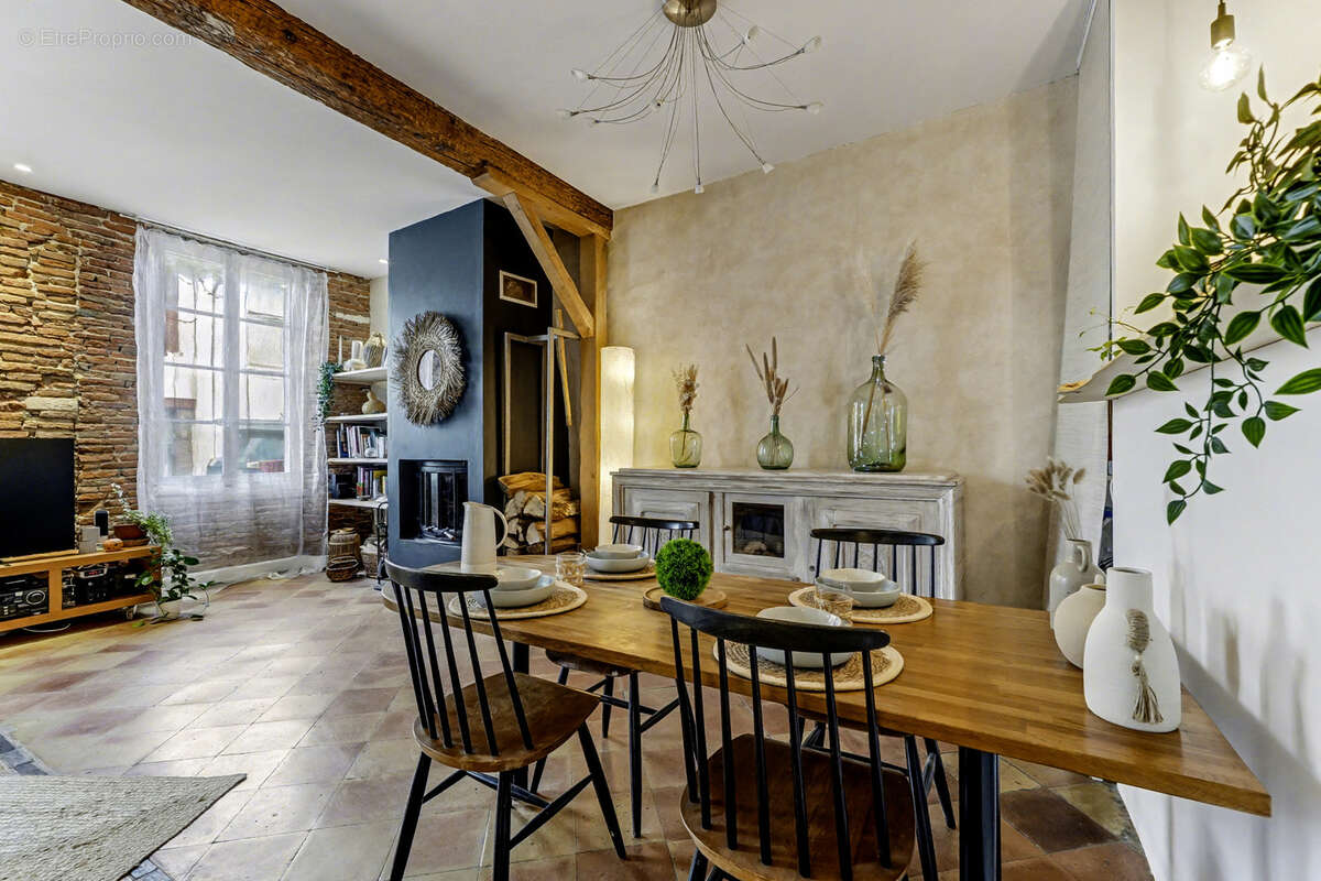 Maison à ESCALQUENS