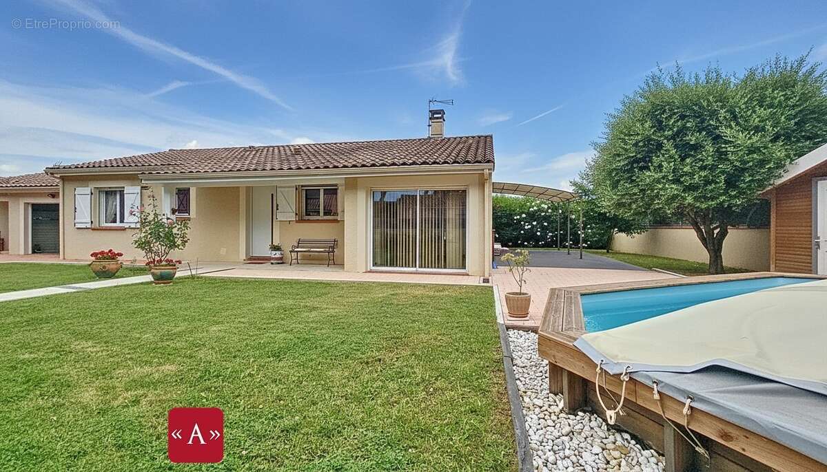 Maison à SAINT-SULPICE