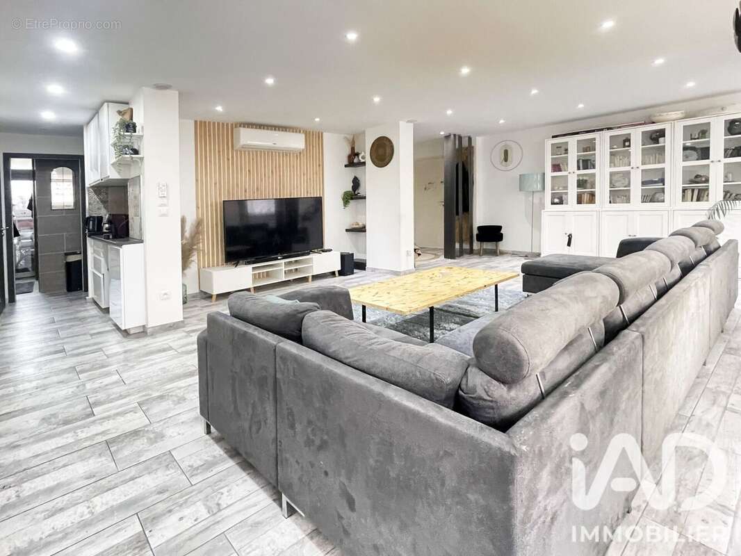 Photo 2 - Appartement à LA VALETTE-DU-VAR