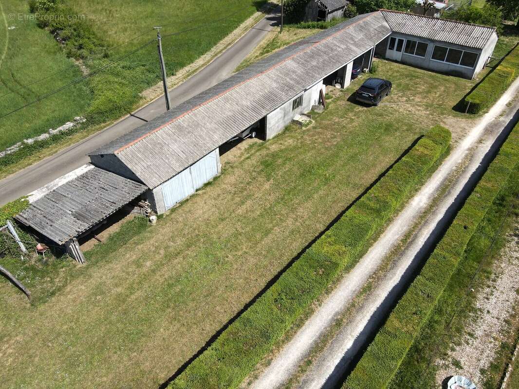 Maison à RUFFEC