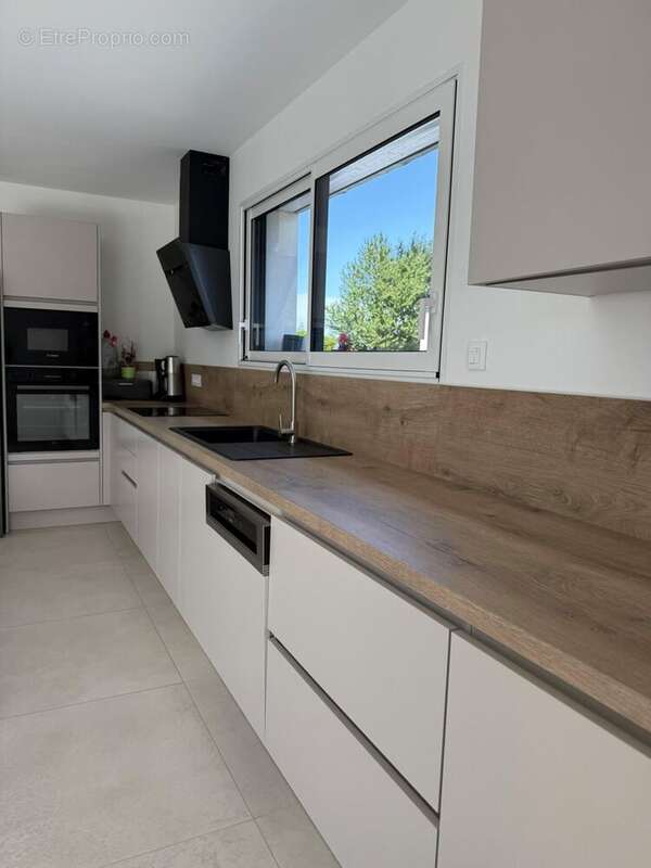 Maison 137 m² à Rouge  - photo 2