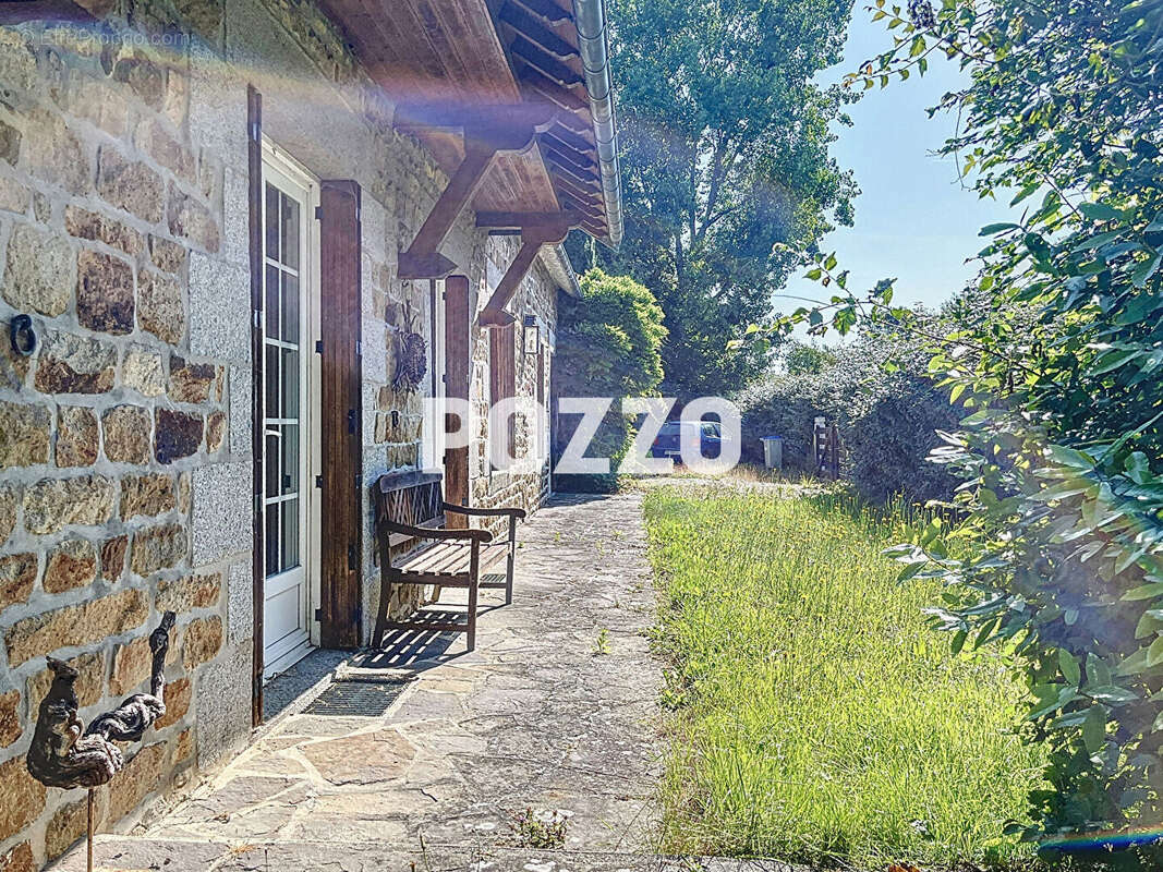 Maison à SAINT-PAIR-SUR-MER