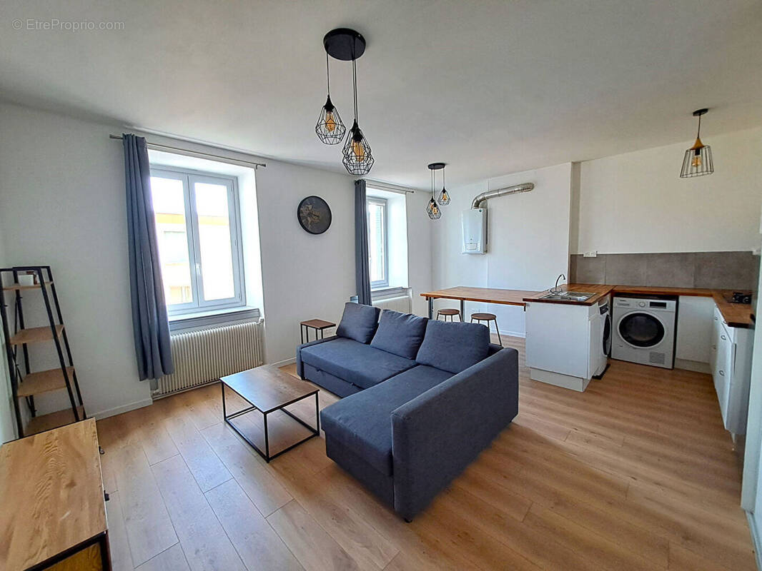 Appartement à LA MULATIERE