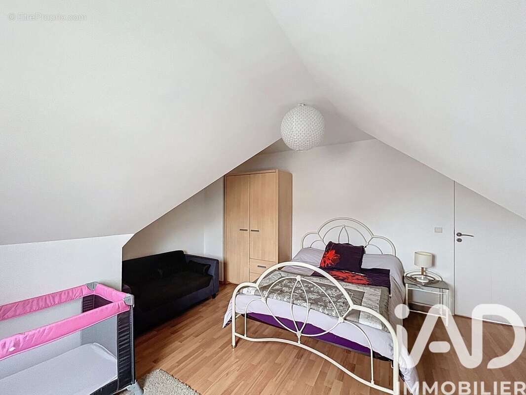 Photo 2 - Maison à ROISSY-EN-BRIE