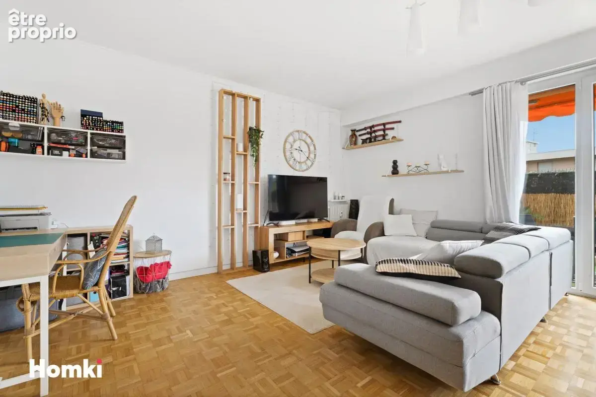 Antibes – Les Châtaigniers  Spacieux 3 pièces de 80,59 m² avec grande terrasse de 26 m² et parking privatif - photo 3