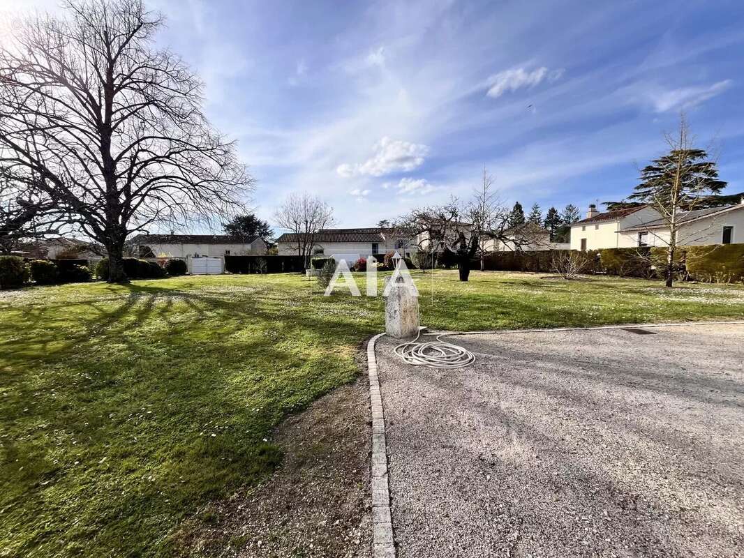 Maison à MAINE-DE-BOIXE