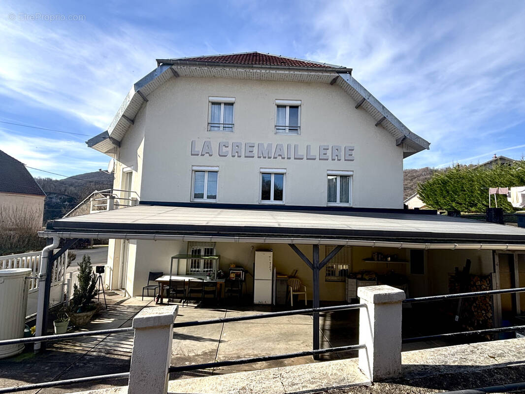 Appartement à HYEVRE-PAROISSE