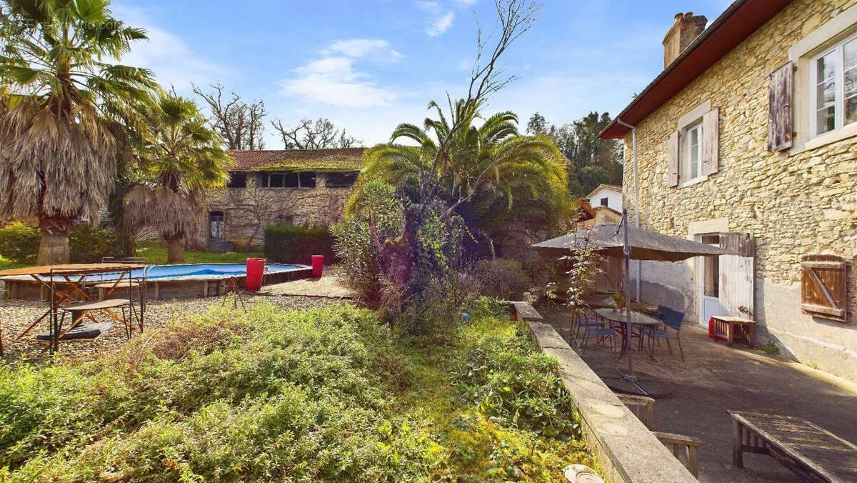 Maison à PEYREHORADE