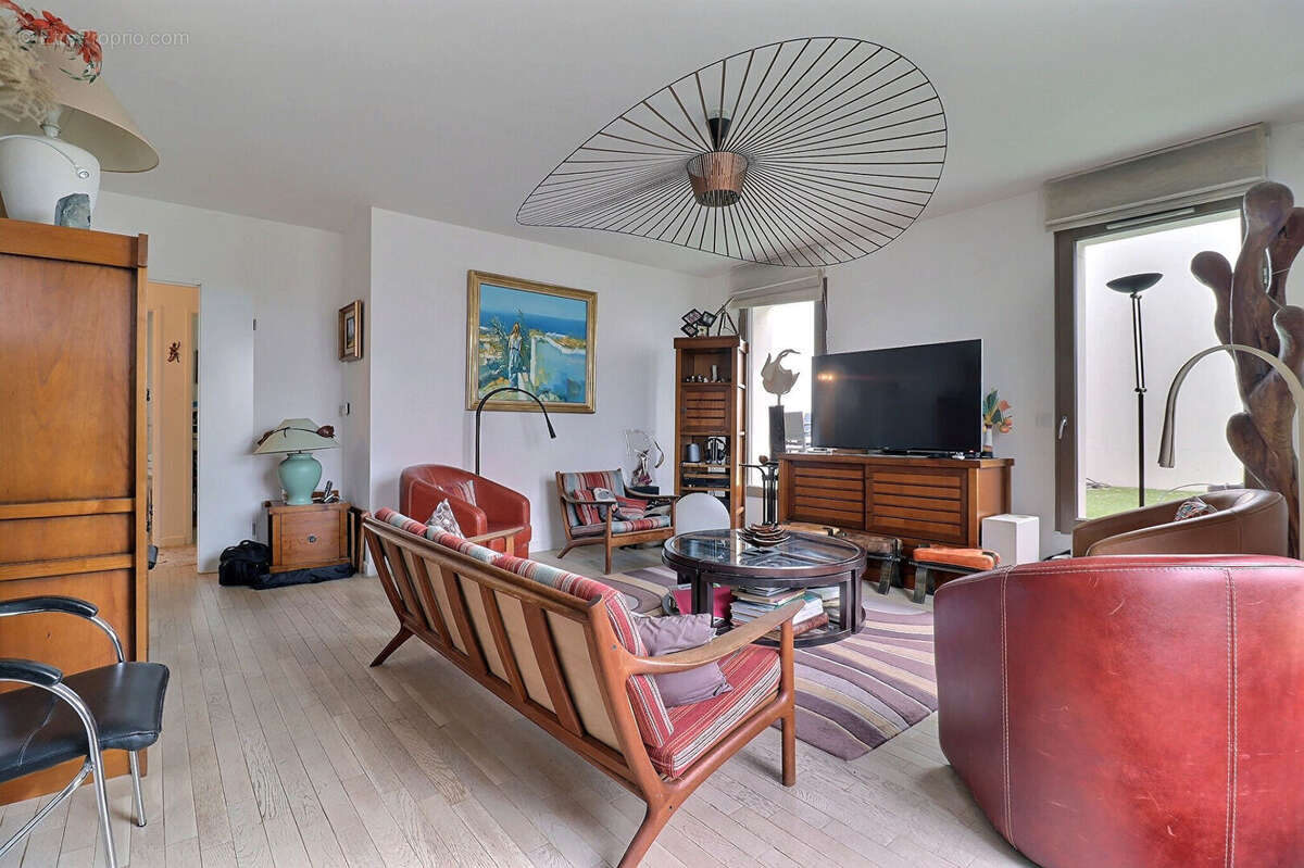 Appartement à COLOMBES