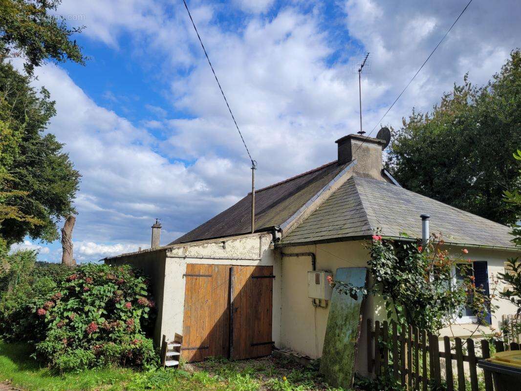 Maison à CORLAY