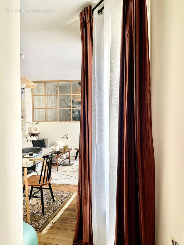 Appartement à PARIS-18E