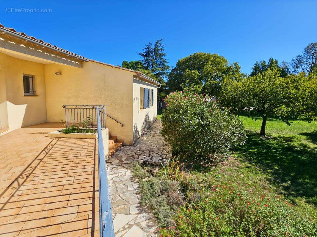 Maison à UZES