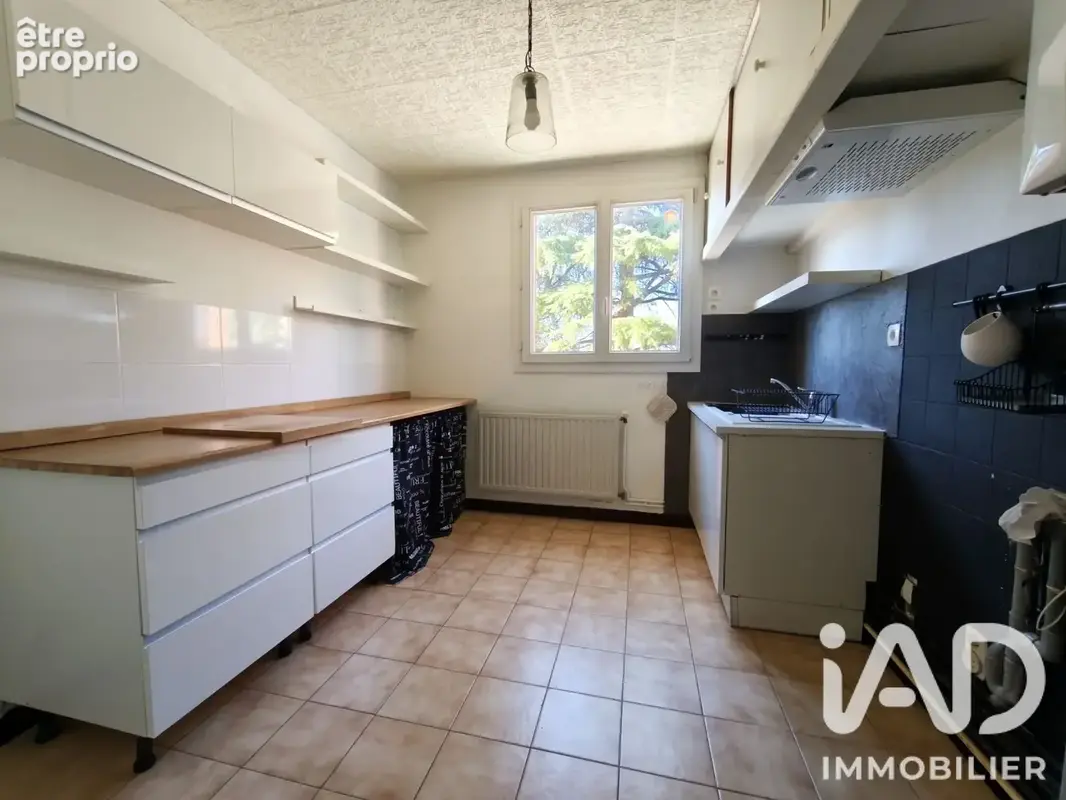 Photo 1 - Appartement à ROMANS-SUR-ISERE