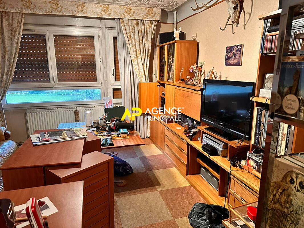 Appartement à SARTROUVILLE