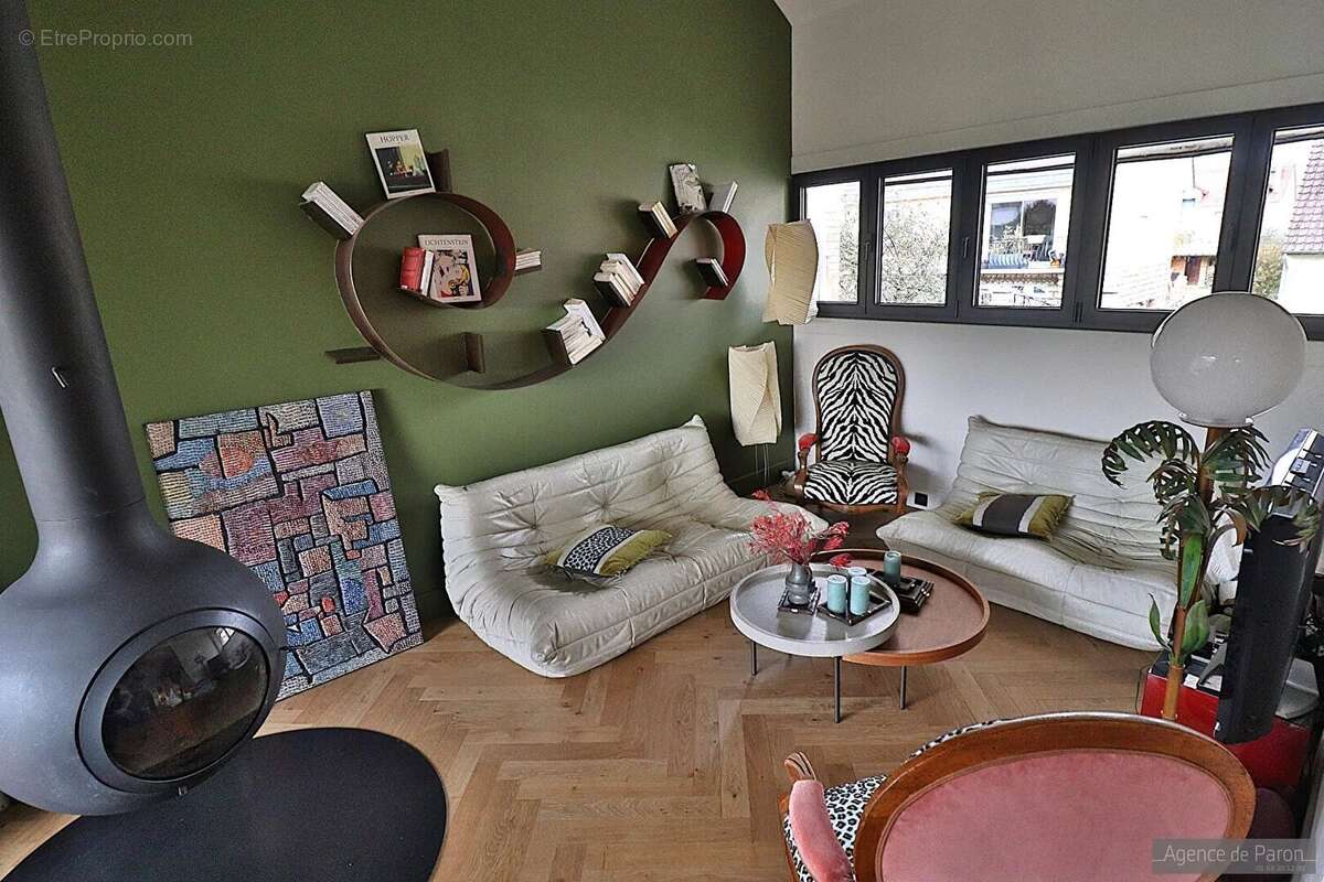 Maison à VERRIERES-LE-BUISSON