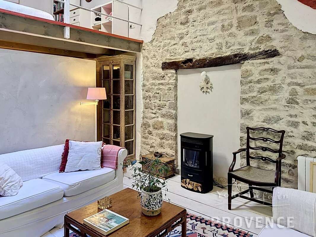 Maison à LORGUES
