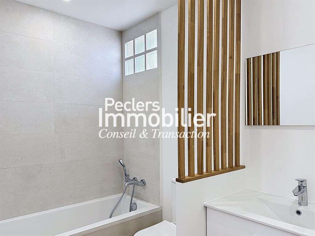 Appartement de 4 pp avec deux chambres en centre ville - photo 9