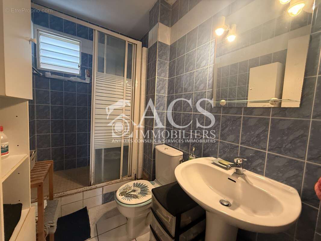 Appartement à LES TROIS-ILETS