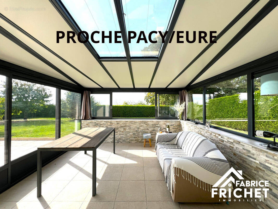 Maison à PACY-SUR-EURE
