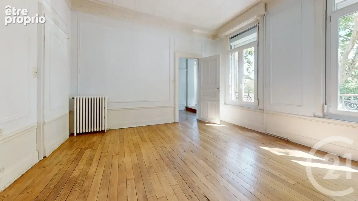 Appartement 4 pièces 89 m² à vendre à Saint-Quentin (02100) - photo 7