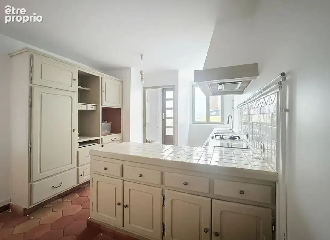 130m2,  4 chambres,  plein Sud,  gare, Ecoles commerces tout à pied - photo 3