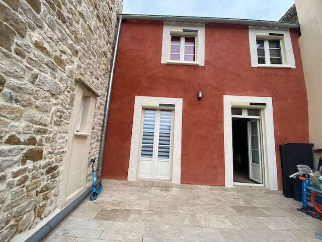 Maison à FONS