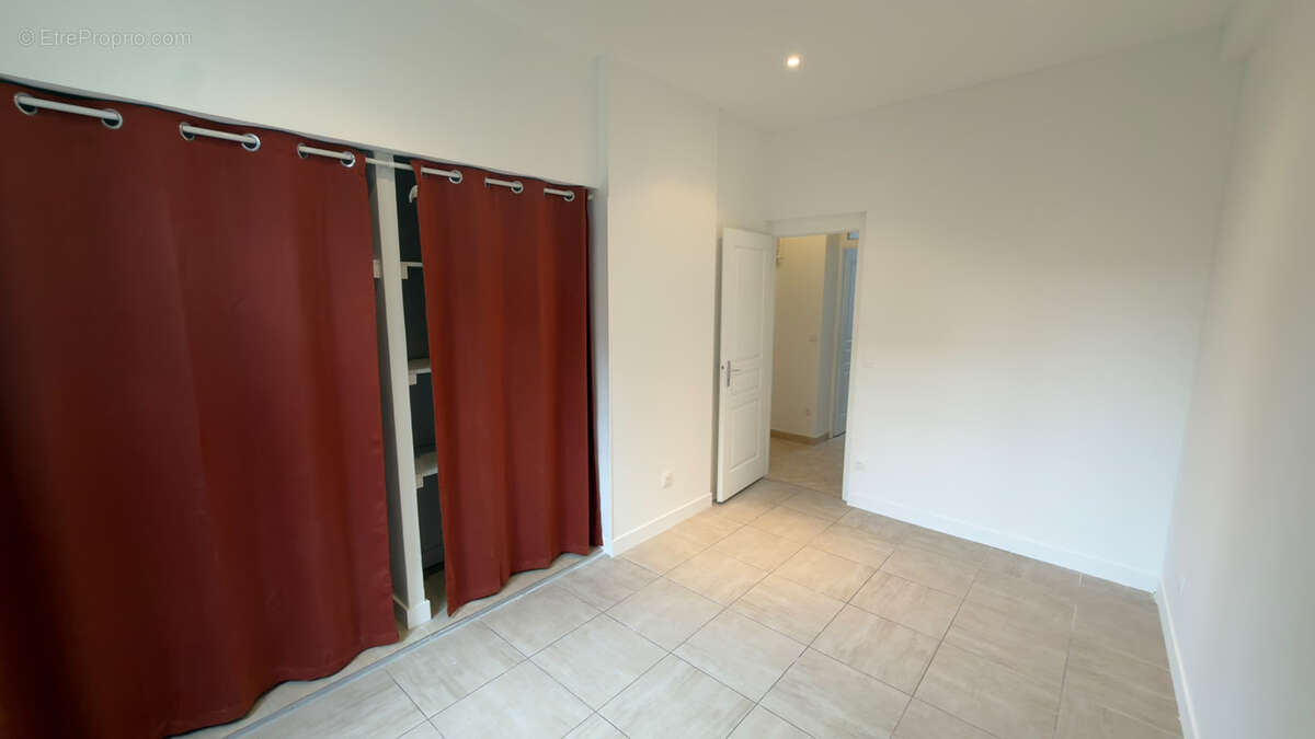  Appartement 2 pièces à louer sur Villejuif - photo 4