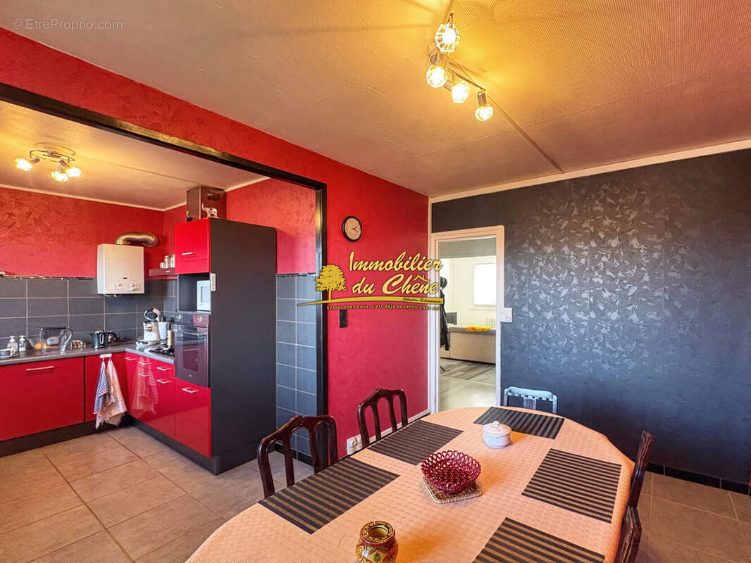 Appartement à LUXEUIL-LES-BAINS