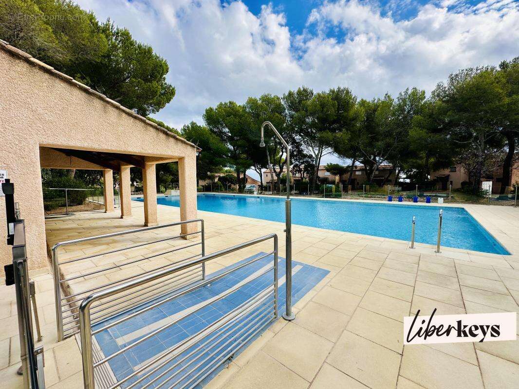 Superbe bastidon rénové - 3 pièces - 85  m2 - Terrasse/Loggia 24 m2 - Jardin 60 m2 - photo 13