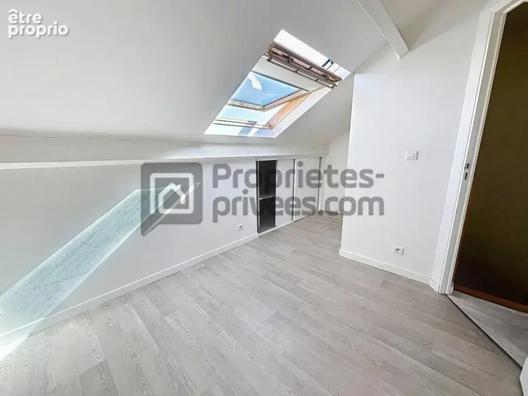 Appartement duplex 4 pièces avec balcon, box, parking - photo 7