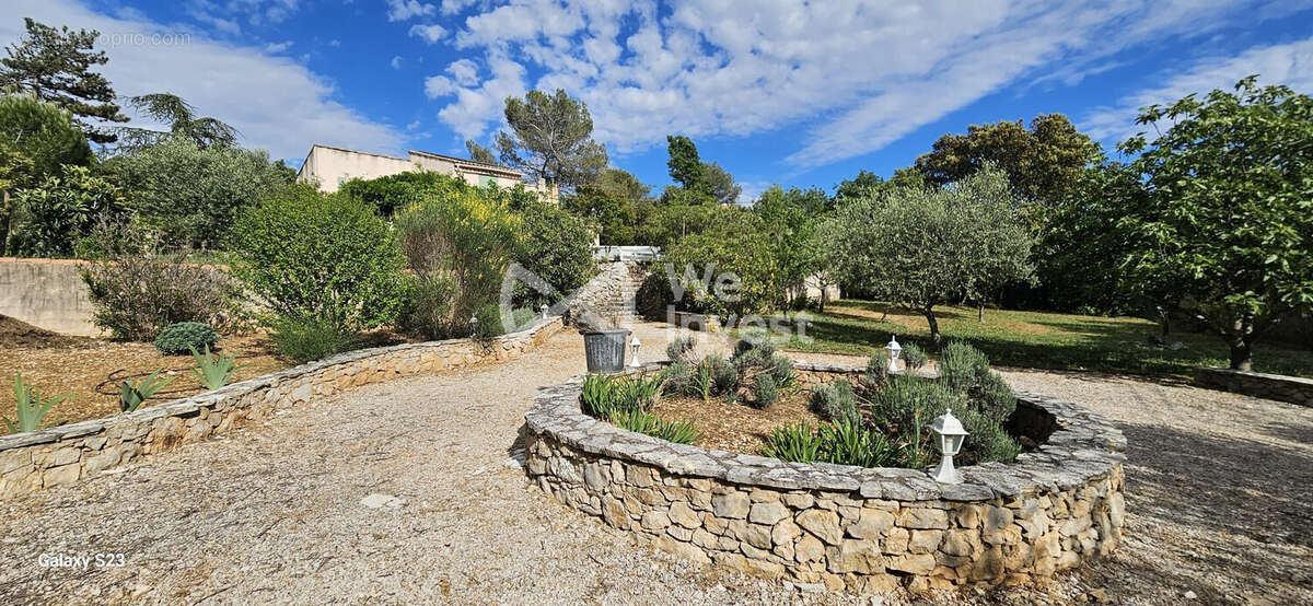 Maison à SAINT-MAXIMIN-LA-SAINTE-BAUME