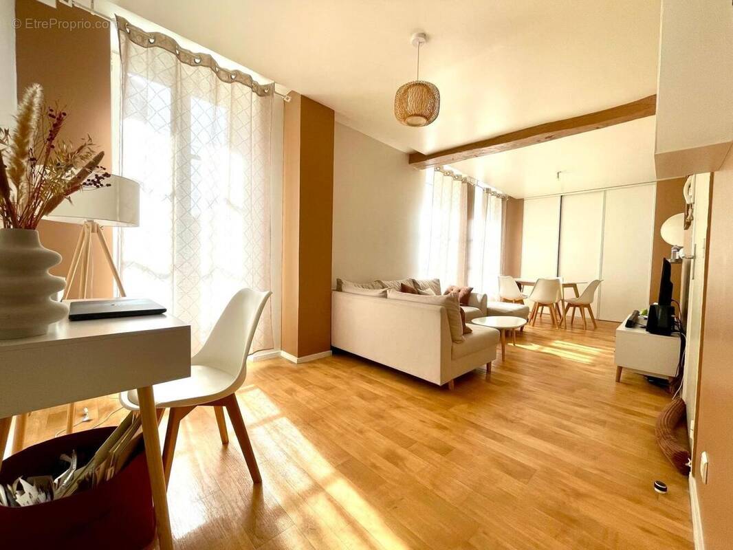 Photo 1 - Appartement à MONTEREAU-FAULT-YONNE