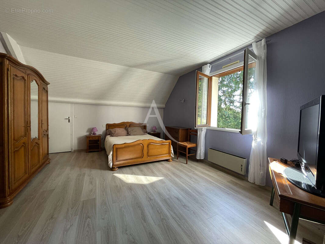 Maison à MONTRICHARD