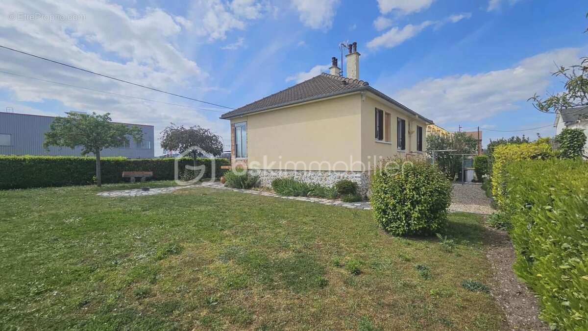 Maison à SAINT-PIERRE-LES-ELBEUF