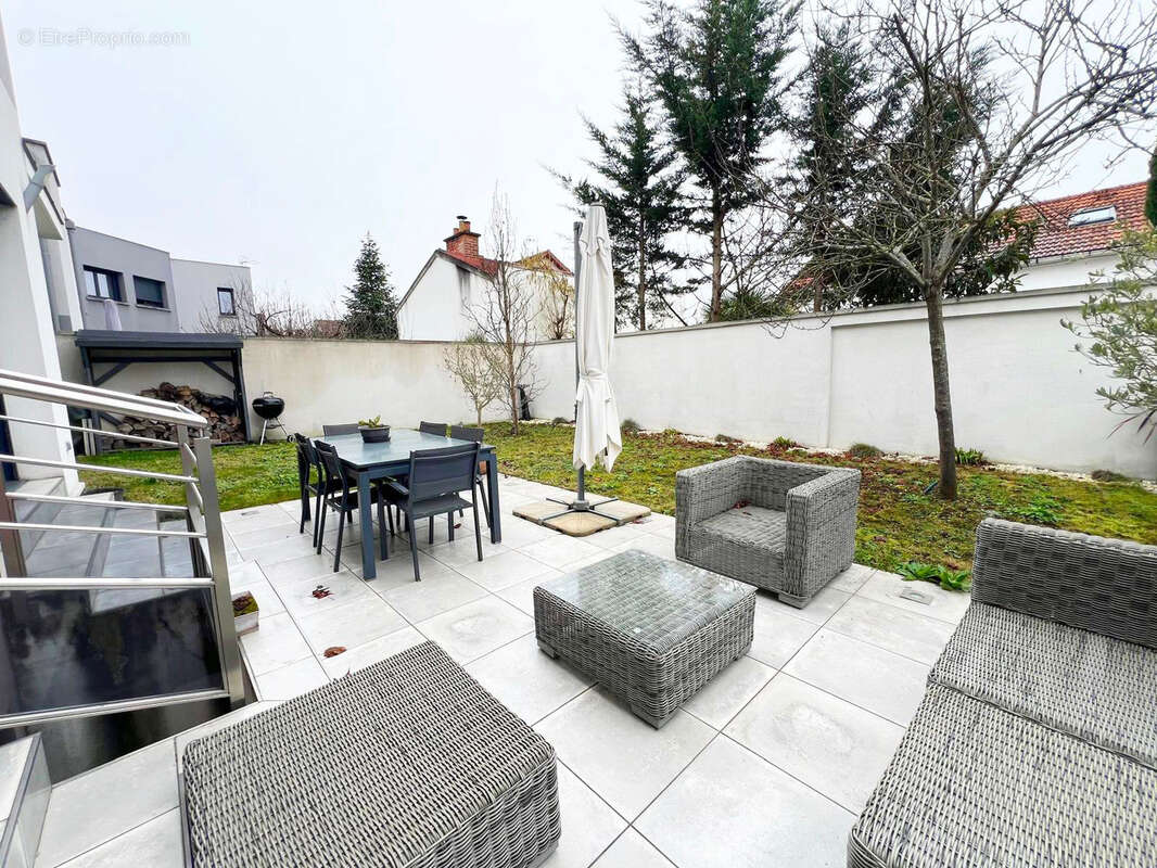 Maison à JOINVILLE-LE-PONT