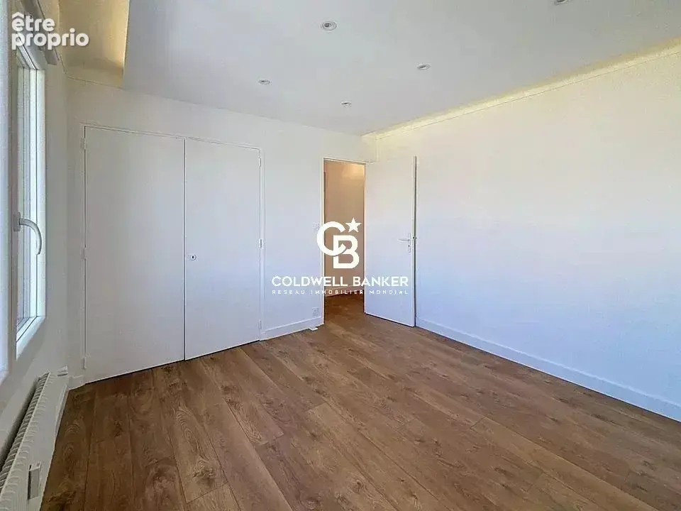 Magnifique appartement T4 rénové à pied des plages - photo 7