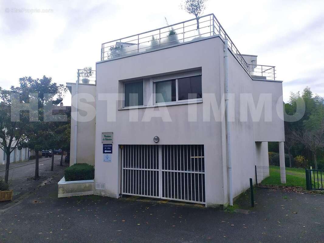 _copie-0_IMG_20251208_143132 - Appartement à NANTES