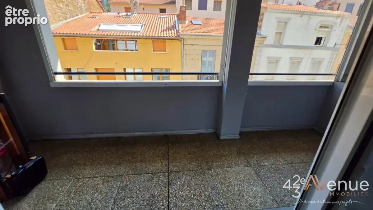 Appartement 65 m² à Saint-Etienne  - photo 5