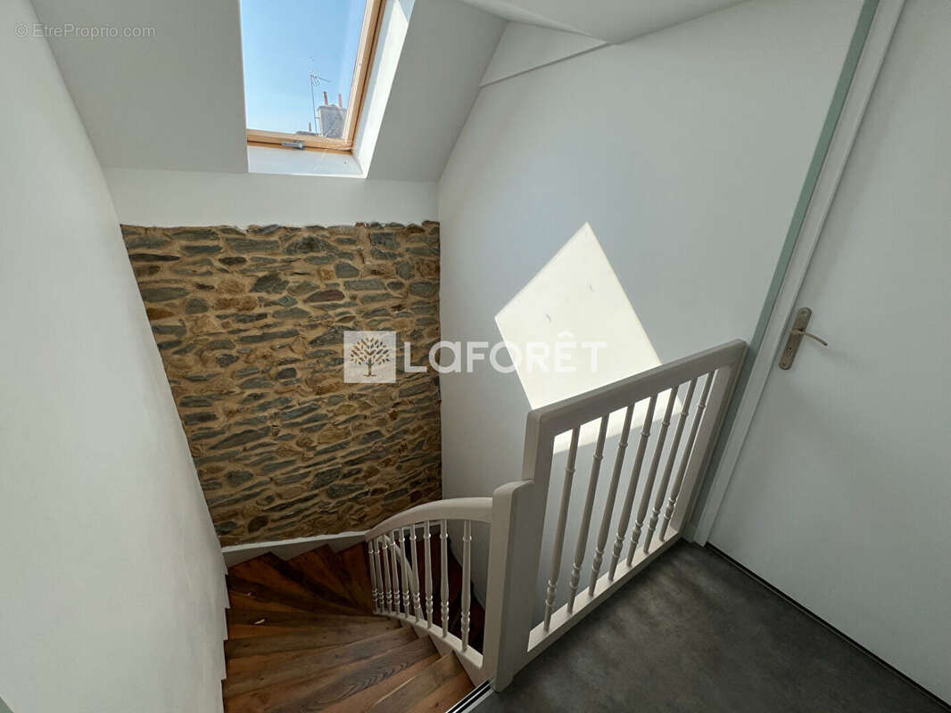 Maison Pierre Pleubian 5 pièce(s) 160 m2 - photo 9