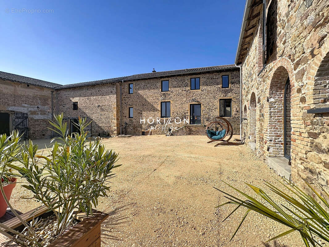 Maison à EMERINGES