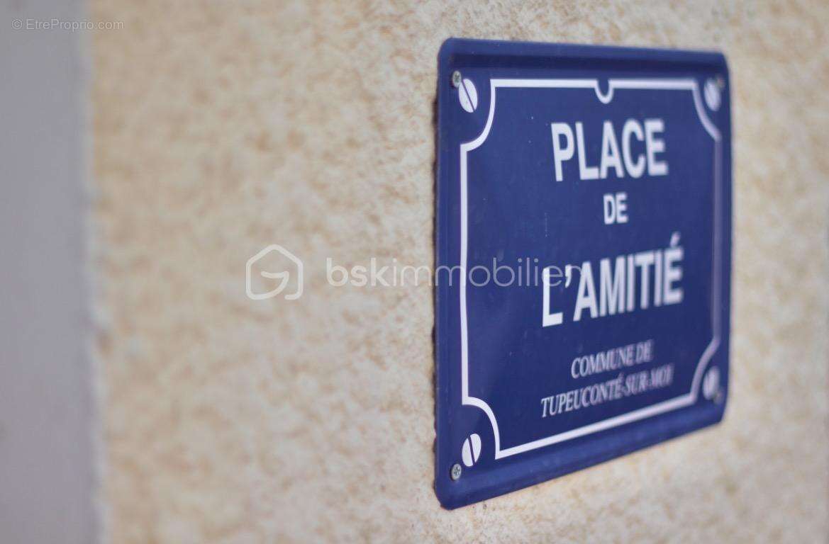 Propriété familiale de 211 m² avec piscine et espace indépendant - photo 27
