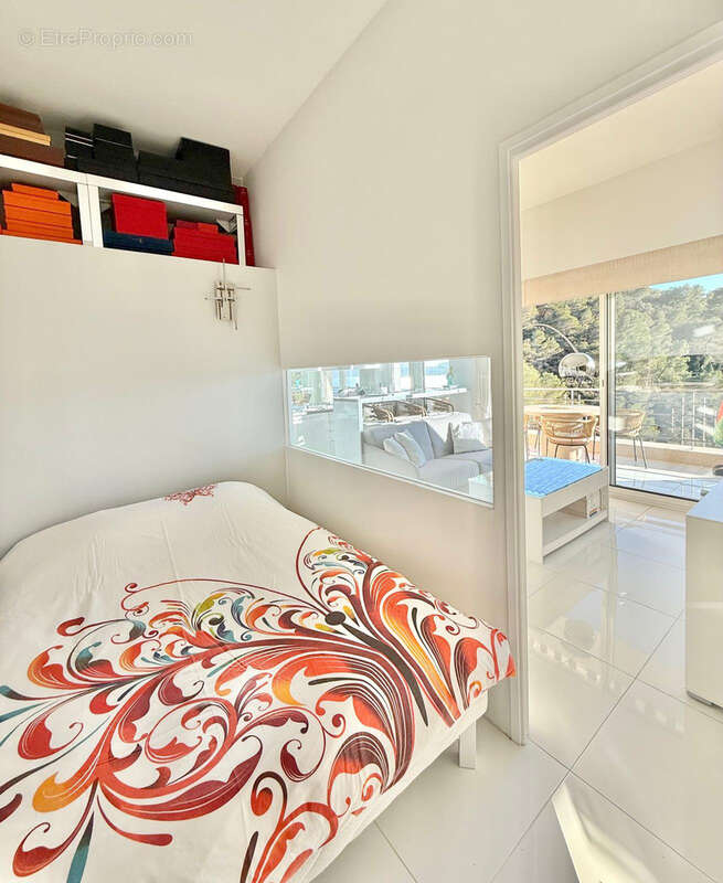 2p vue mer panoramique - cannes residentiel - photo 5
